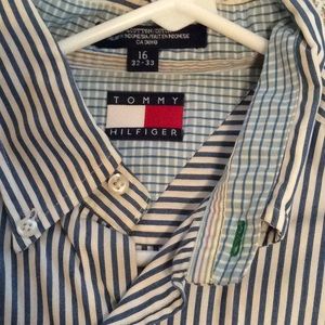 Men’s Tommy Hilfiger Dress Shirt